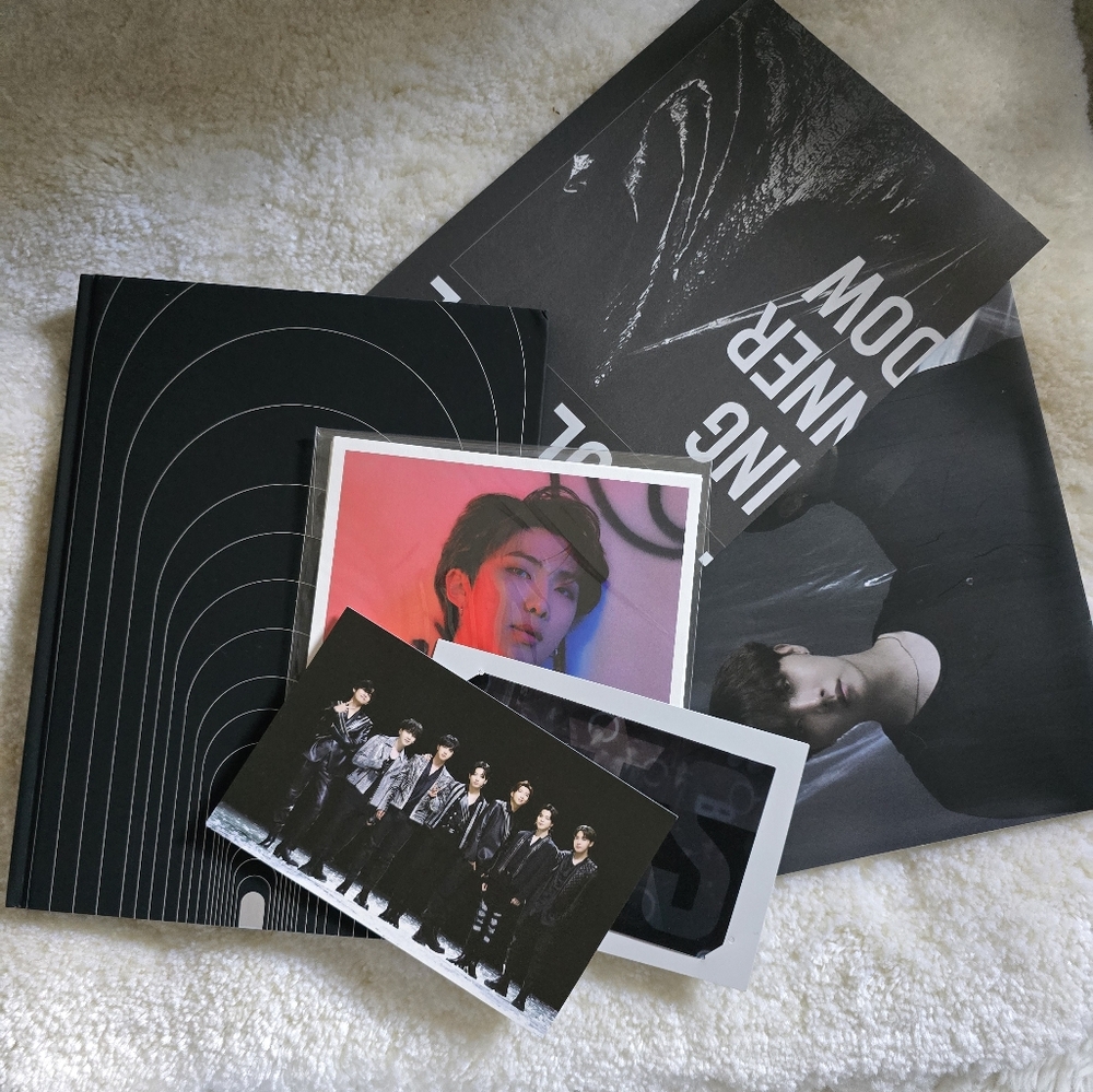 BTS Map of the soul:ONE photobook
